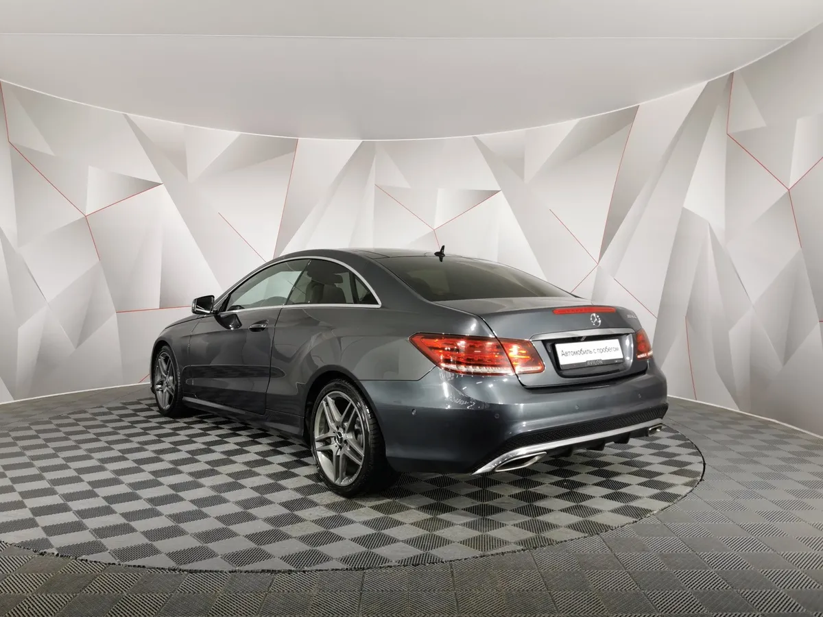 Mercedes-Benz E-Класс E 200 T BlueEfficiency 7G-Tronic Plus (184 л.с.) Серый в АВИЛОН. Слайд №4