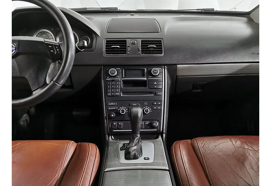 Volvo XC90 2.5 T5 Geartronic AWD (5 мест) (210 л.с.) Черный в АВИЛОН. Слайд №14
