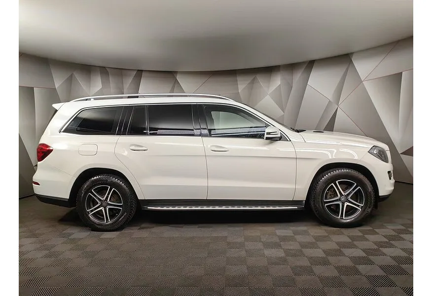 Mercedes-Benz GL 350 BlueTec 7G-Tronic Plus 4Matic (249 л.с.) Белый в АВИЛОН. Слайд №6