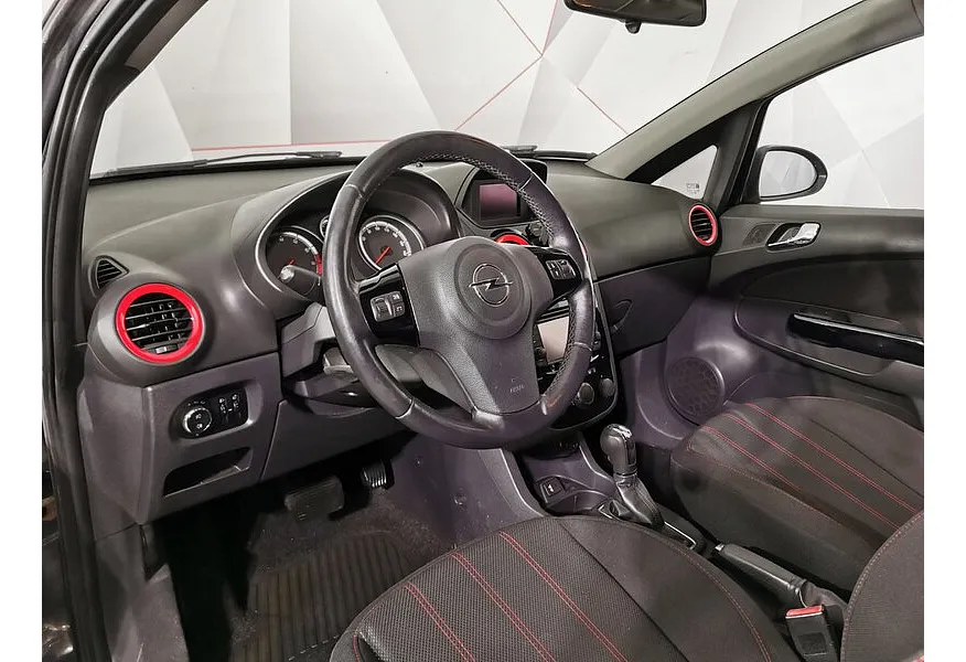 Opel Corsa 1.4 AT (101 л.с.) Черный в АВИЛОН. Слайд №17