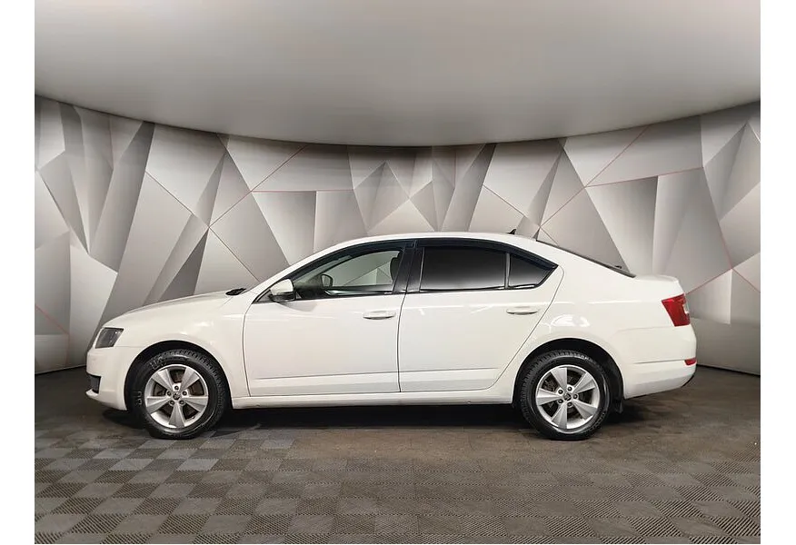 LIVE. Слайд №3