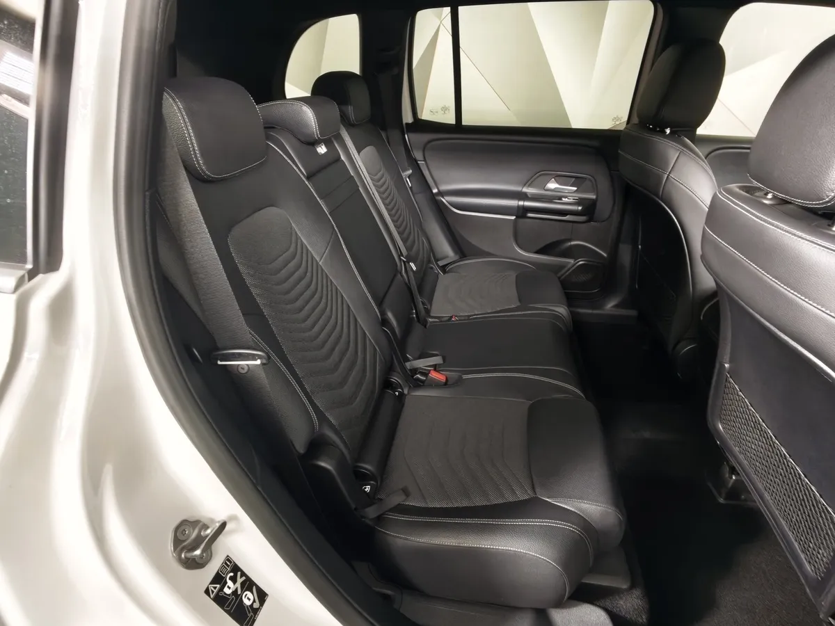 Mercedes-Benz GLB 200 d 8G-DCT 4MATIC (150 л.с.) Style Белый в АВИЛОН. Слайд №16
