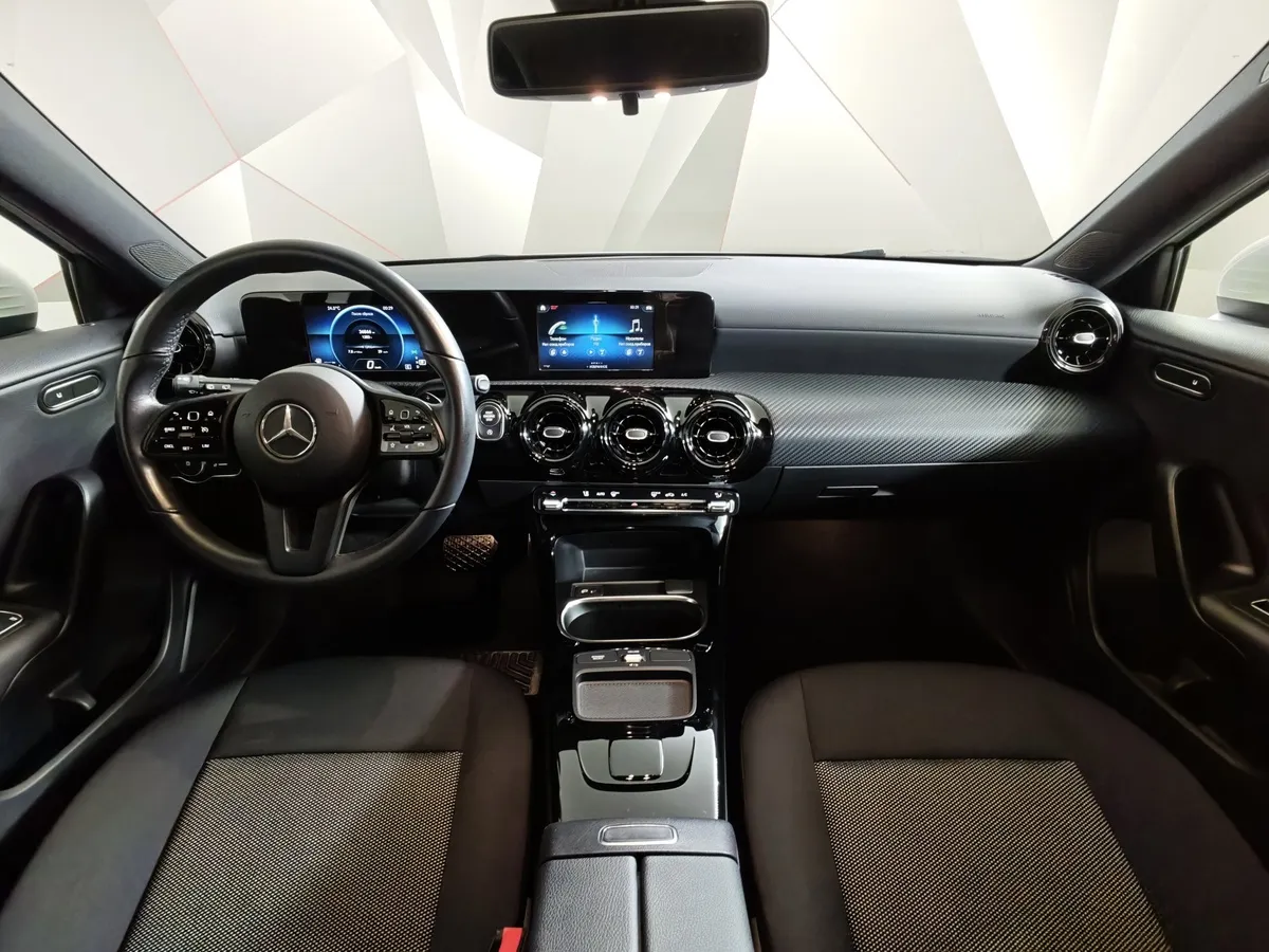 Mercedes-Benz A-Класс A 200 7G-DCT (150 л.с.) Comfort Белый в АВИЛОН. Слайд №14