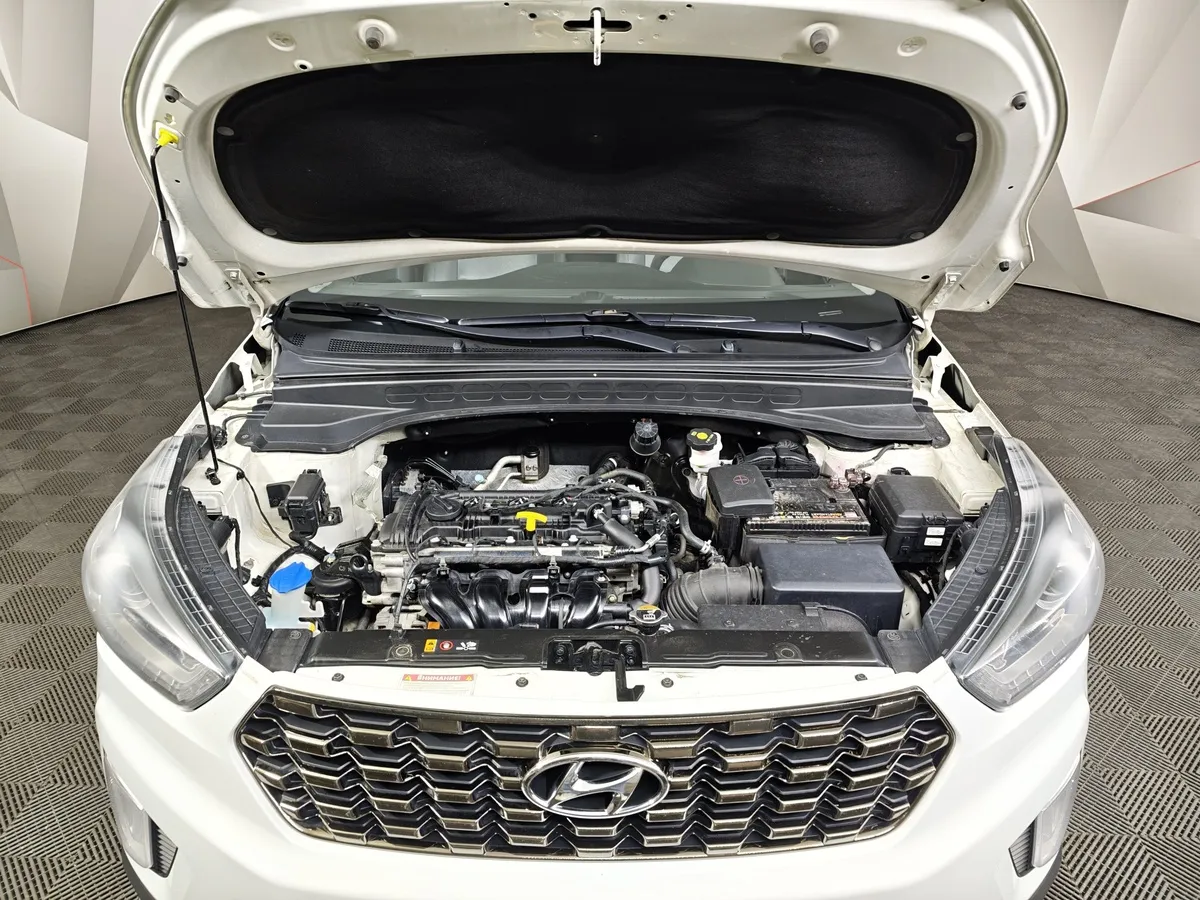 Hyundai Creta 2.0 AT AWD (149 л.с.) Style + Navigation Белый в АВИЛОН. Слайд №11