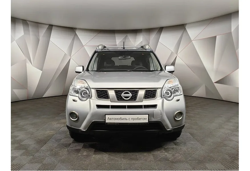 Nissan X-Trail 2.5 CVT AWD (171 л.с.) LE Top Серебристый в АВИЛОН. Слайд №5