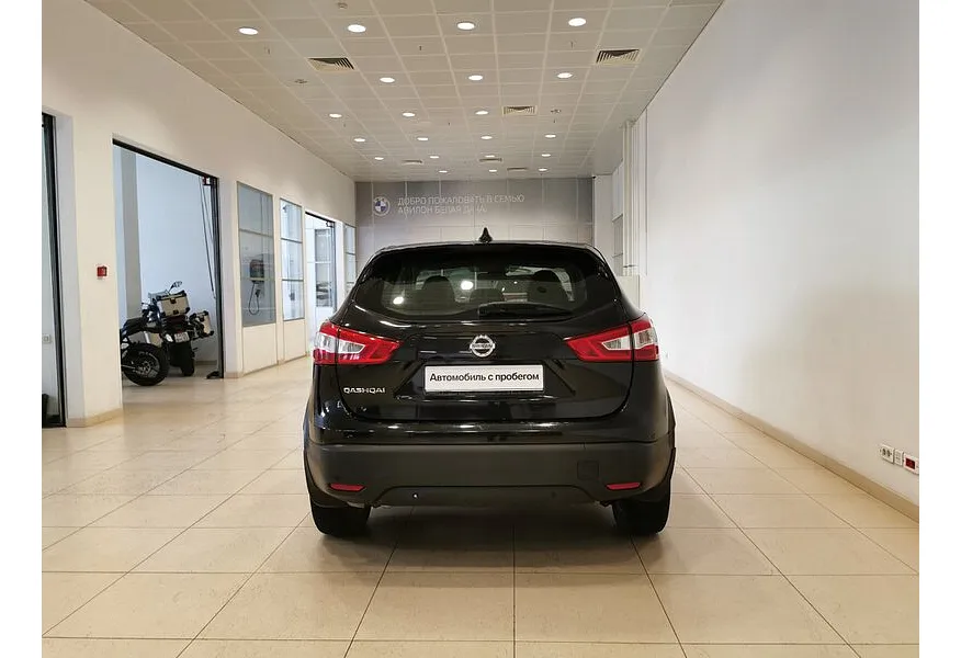 Nissan Qashqai 1.2 DIG-T MT (115 л.с.) Черный в АВИЛОН. Слайд №8