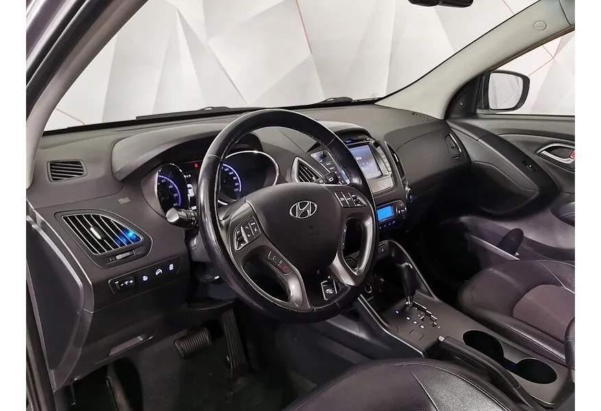 АВИЛОН - Hyundai ix35 2.0 AT 2WD (150 л.с.) Comfort + Navi Серый - slide 11