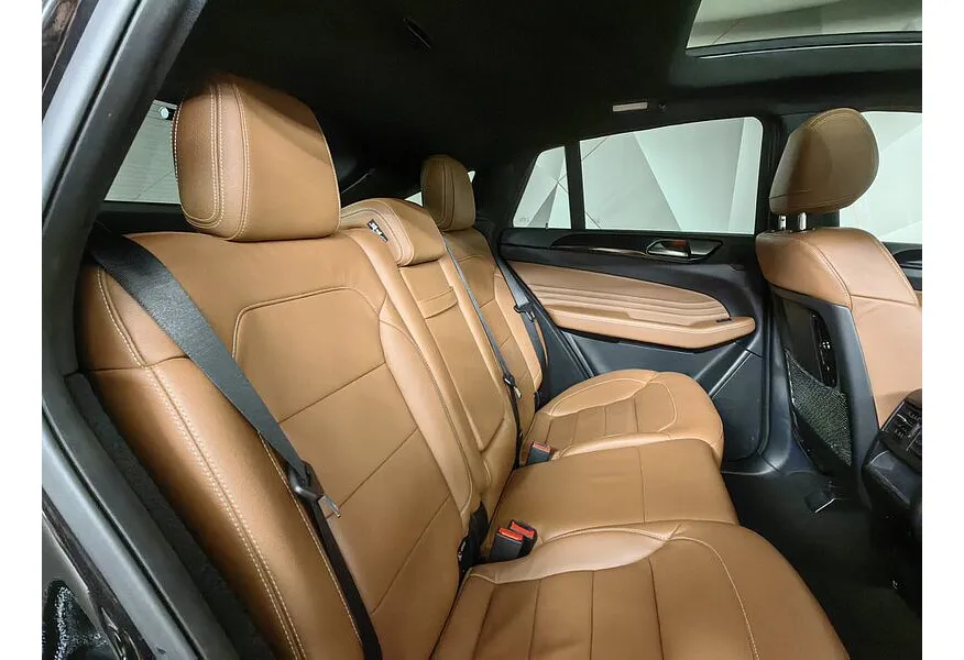 Mercedes-Benz GLE Купе 400 4MATIC 9G-TRONIC (333 л.с.) Особая серия Черный в АВИЛОН. Слайд №16