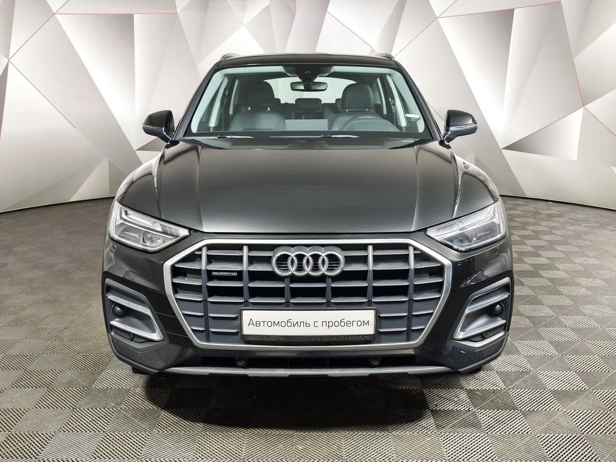Audi Q5 2.0 TFSI S tronic quattro (249 л.с.) Черный в АВИЛОН. Слайд №7