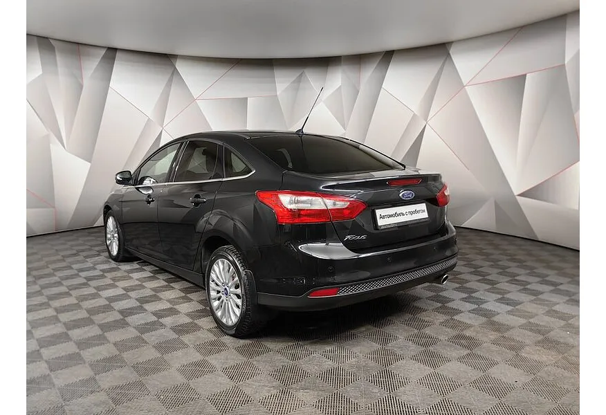 Ford Focus 2.0 PowerShift (150 л.с.) Trend Черный в АВИЛОН. Слайд №4