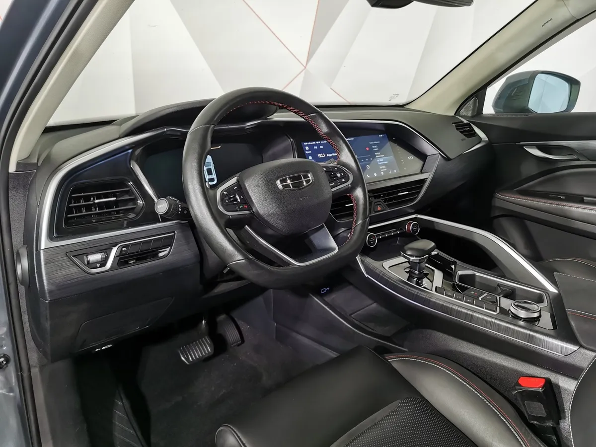 Geely Tugella 2.0 AT AWD (238 л.с.) Flagship Серый в АВИЛОН. Слайд №18