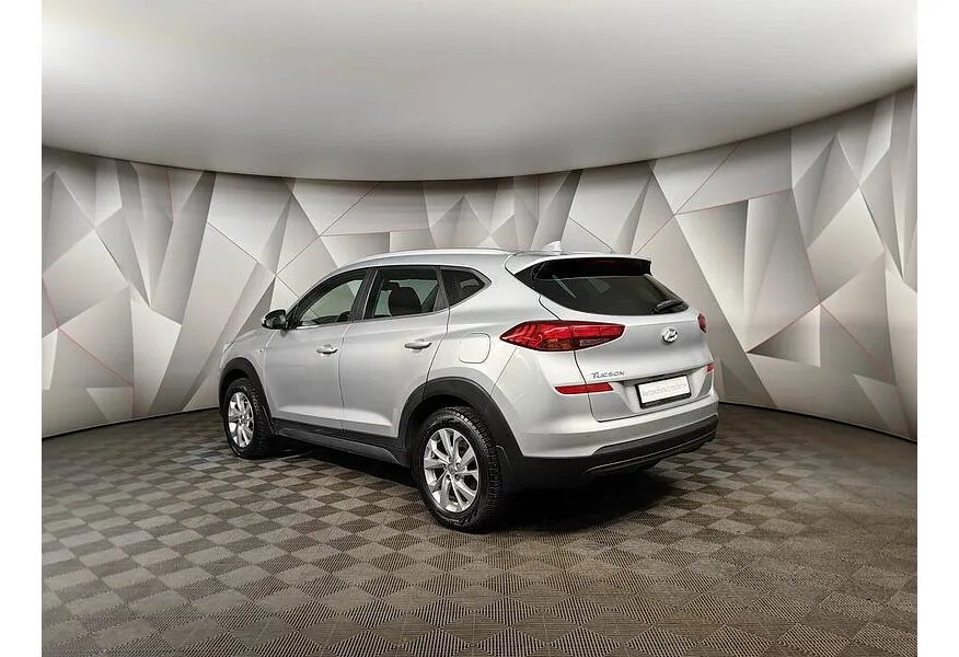 Hyundai Tucson 2.0 (150 л.с.) MPI-6AT-2WD Family Серый в АВИЛОН. Слайд №4