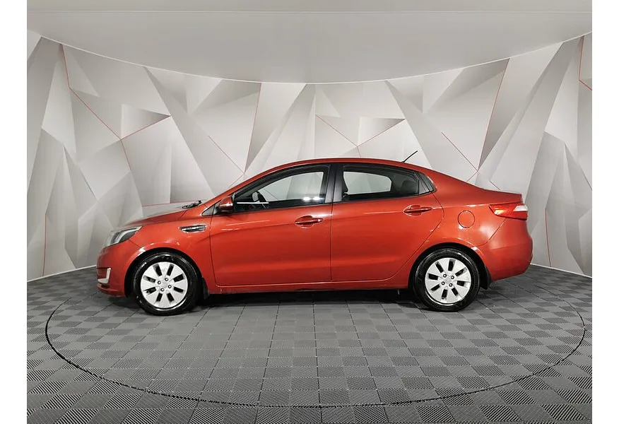 Kia Rio 1.6 AT (123 л.с.) Красный в АВИЛОН. Слайд №3