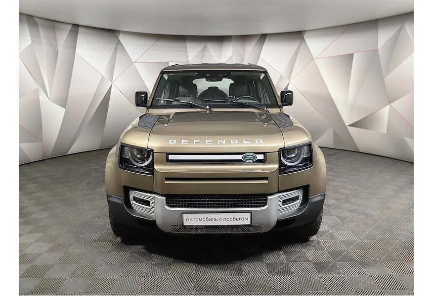 Land Rover Defender 2.0 TD AT (200 л.с.) SE Коричневый в АВИЛОН. Слайд №7