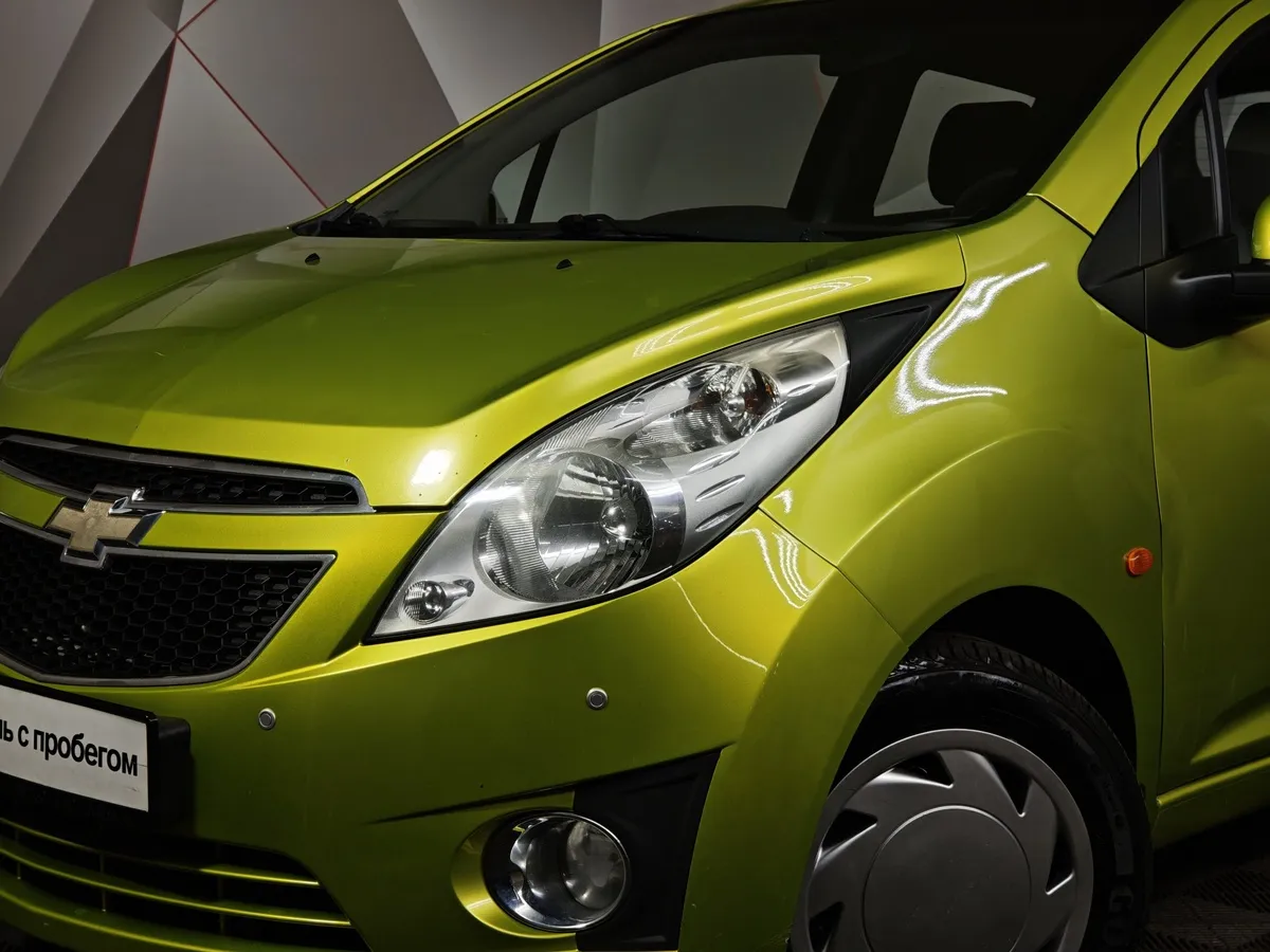 Chevrolet Spark 1.0 AT (68 л.с.) LS Зеленый в АВИЛОН. Слайд №10