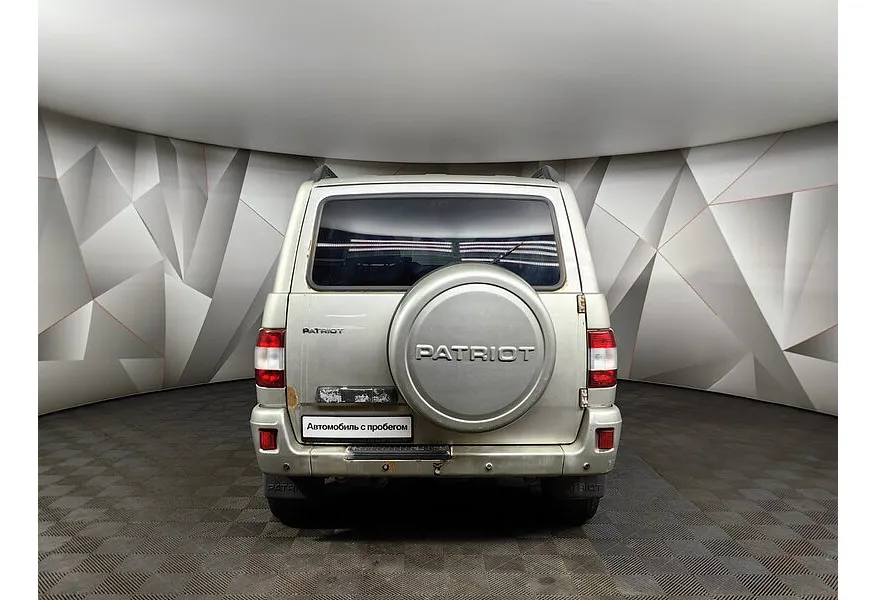 УАЗ Patriot 2.7 MT (128 л.с.) Classic Серый в АВИЛОН. Слайд №6