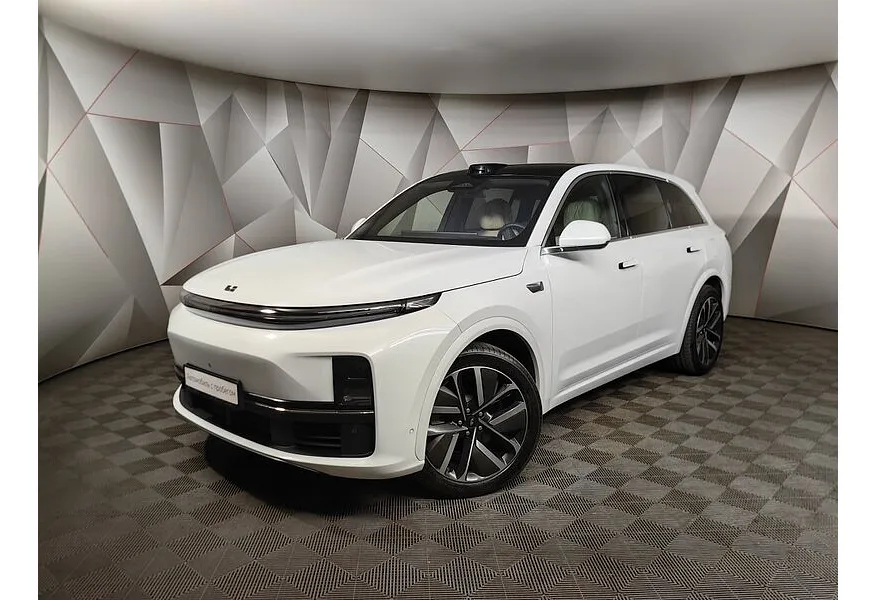 АВИЛОН - Li Auto L7 1.5 AT 4WD (449 л.с.) Max Белый - slide 9763461