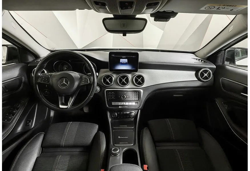 АВИЛОН - Mercedes-Benz GLA 200 7G-DCT (150 л.с.) Особая серия Белый - slide 15