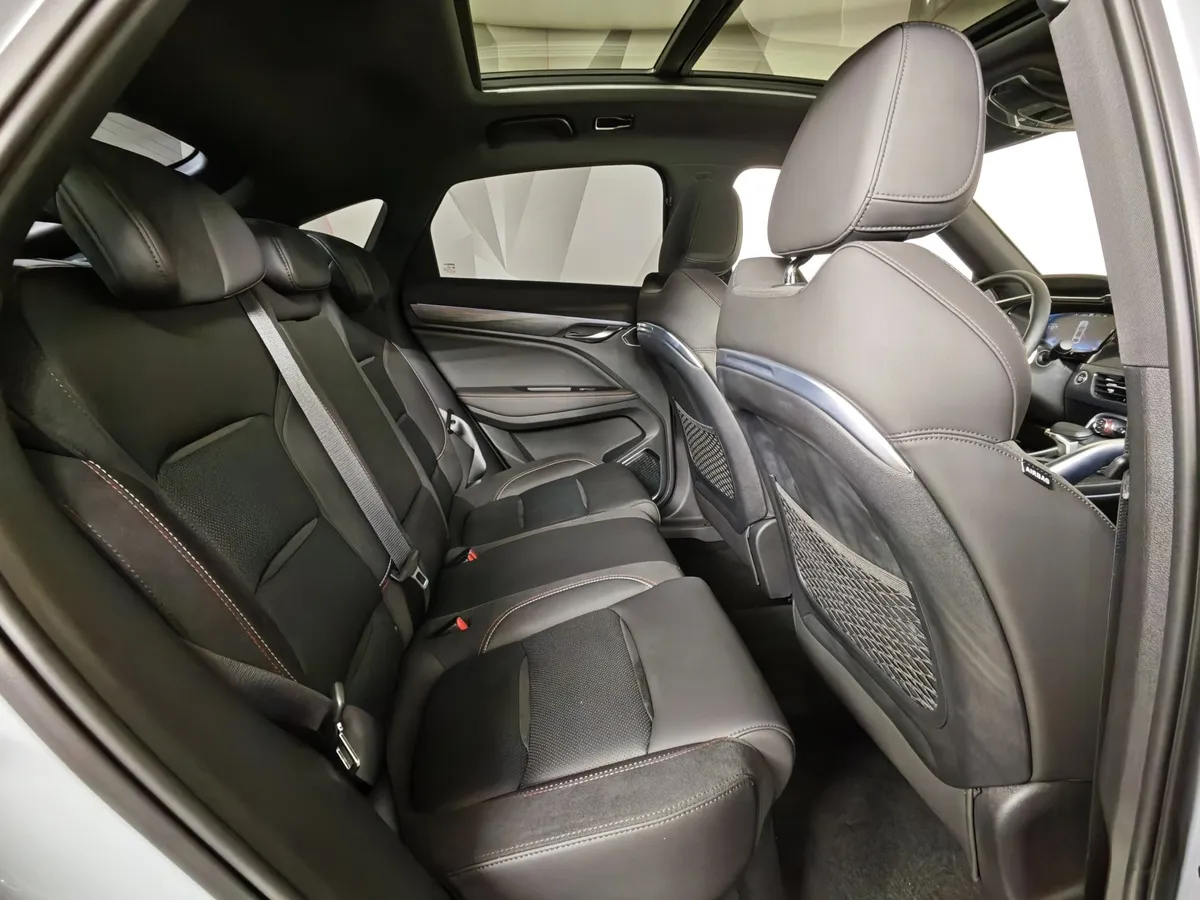Geely Tugella 2.0 AT AWD (238 л.с.) Flagship Серый в АВИЛОН. Слайд №15