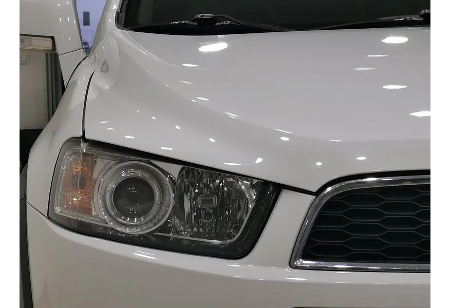 Chevrolet Captiva 2.4 AT (5 мест) (167 л.с.) LT Белый в АВИЛОН. Слайд №10