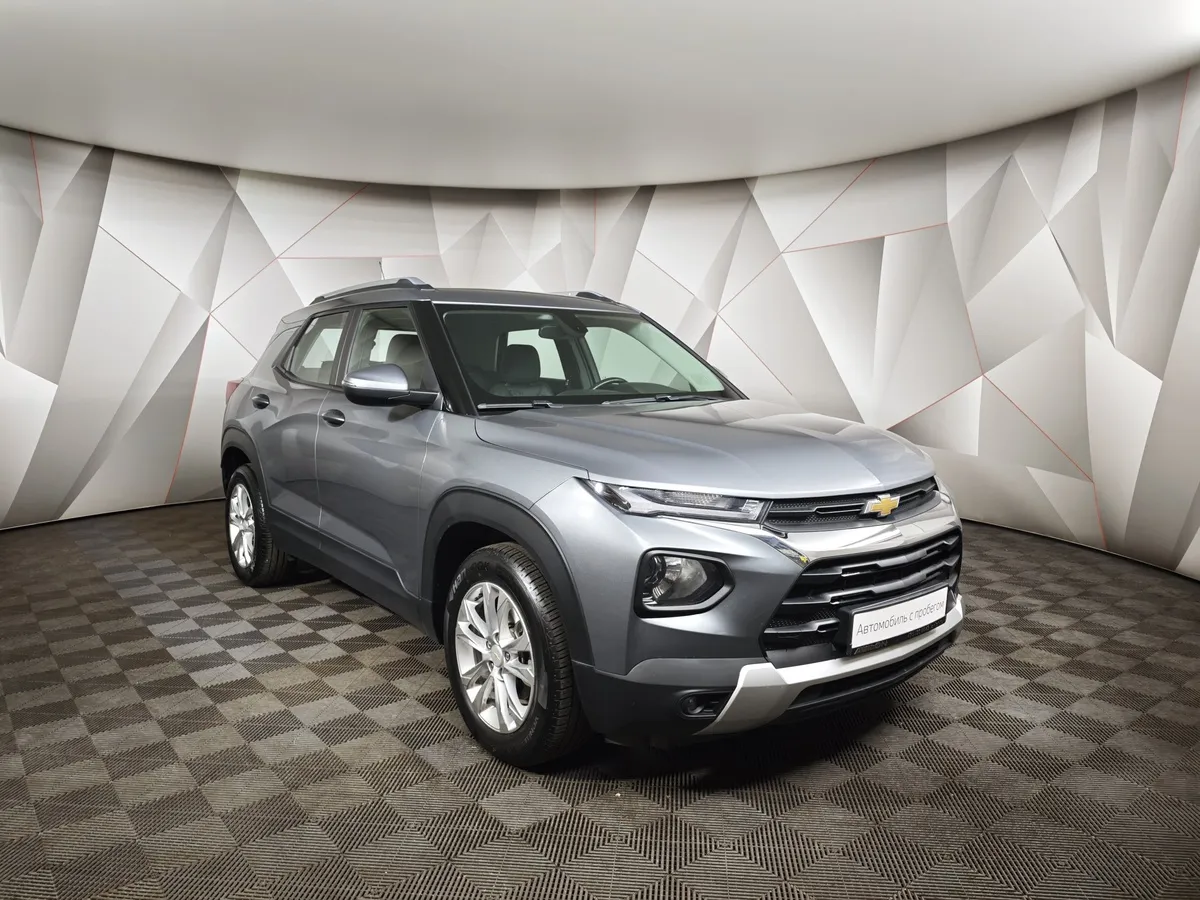Chevrolet TrailBlazer 1.3 Turbo CVT 2WD (150 л.с.) LT Серый в АВИЛОН. Слайд №3