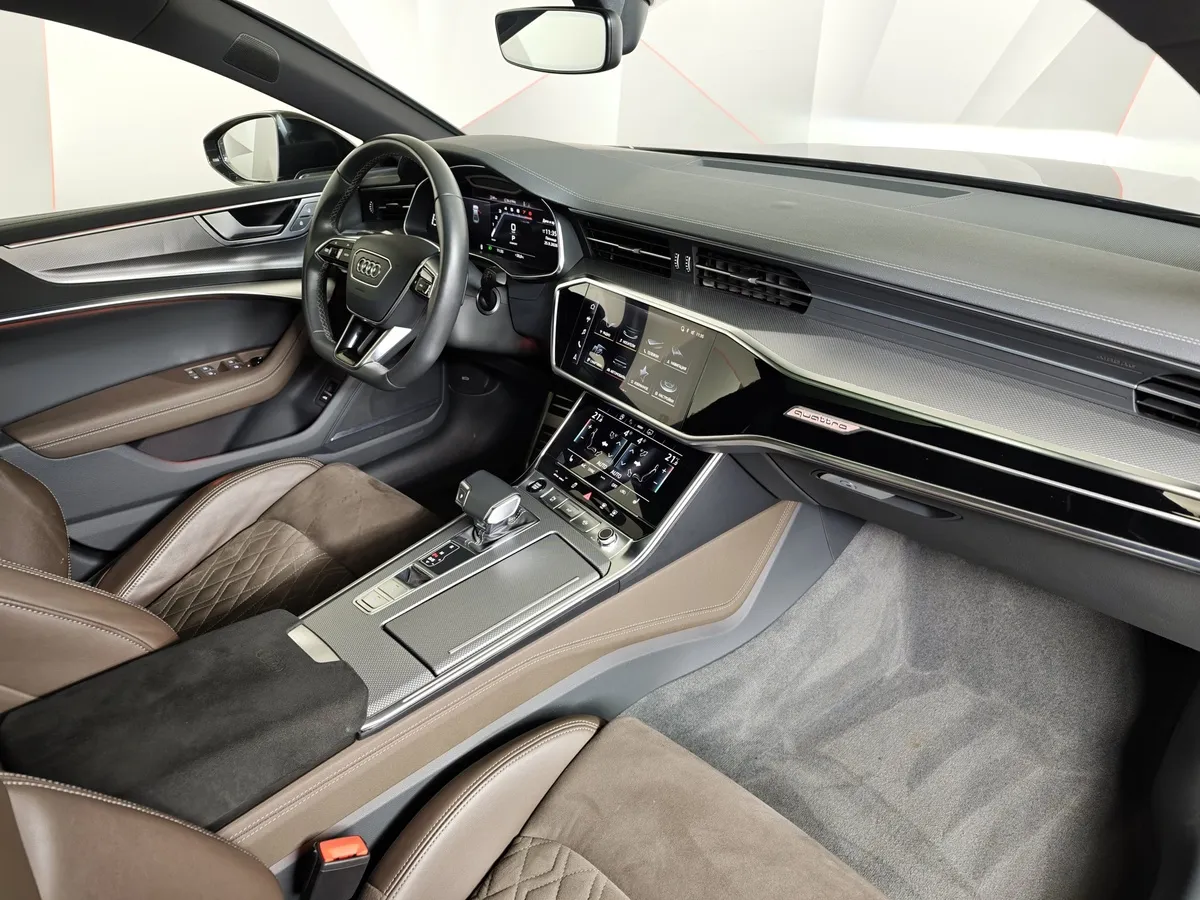 Audi A7 45 TFSI quattro S tronic (245 л.с.) Черный в АВИЛОН. Слайд №13
