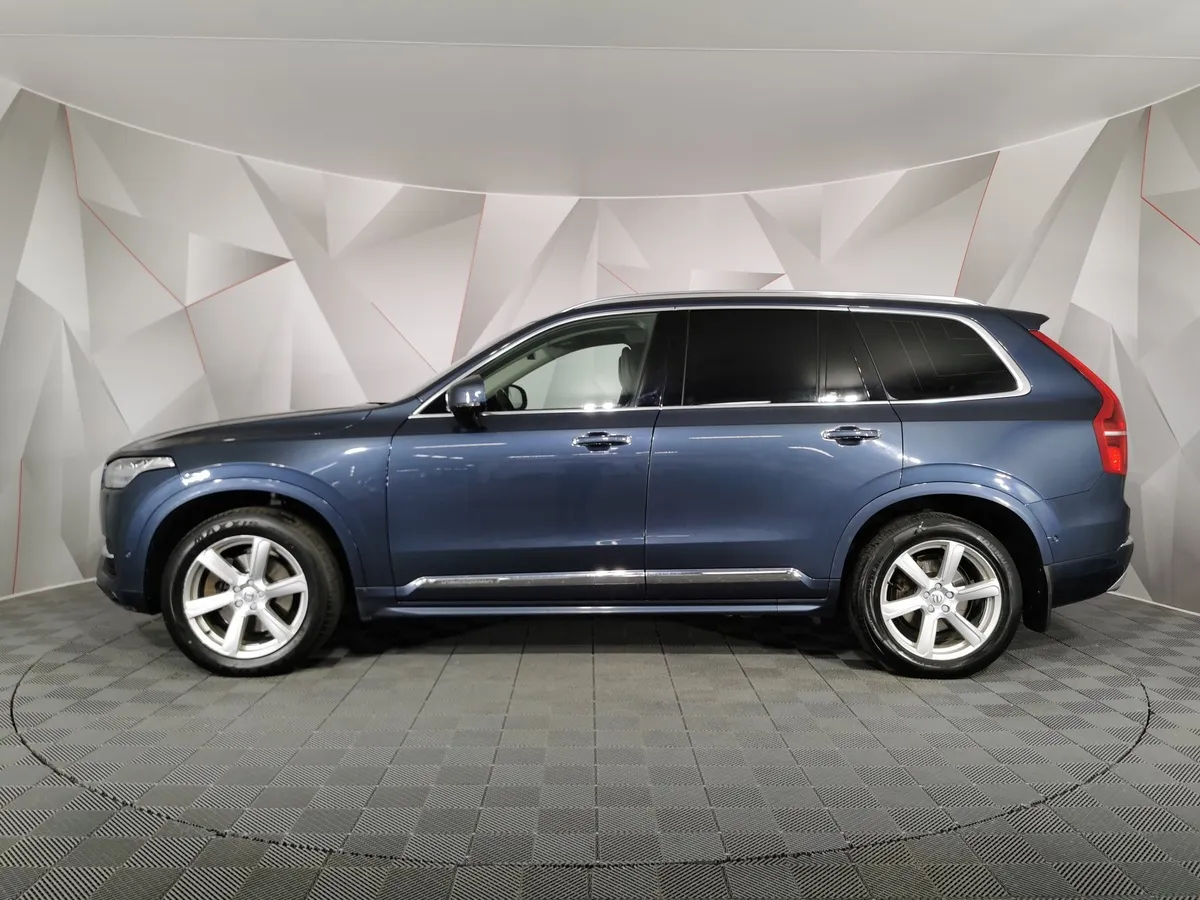Volvo XC90 2.0 D5 Drive-E AT AWD (7 мест) (235 л.с.) Inscription Голубой в АВИЛОН. Слайд №5