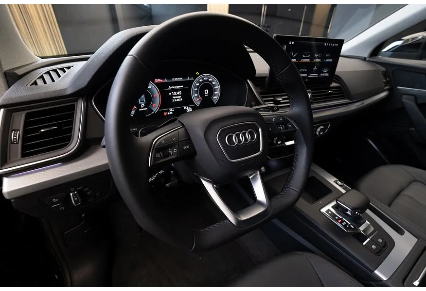 Audi Q5 2.0 TDI S tronic quattro (204 л.с.) Черный в АВИЛОН. Слайд №8