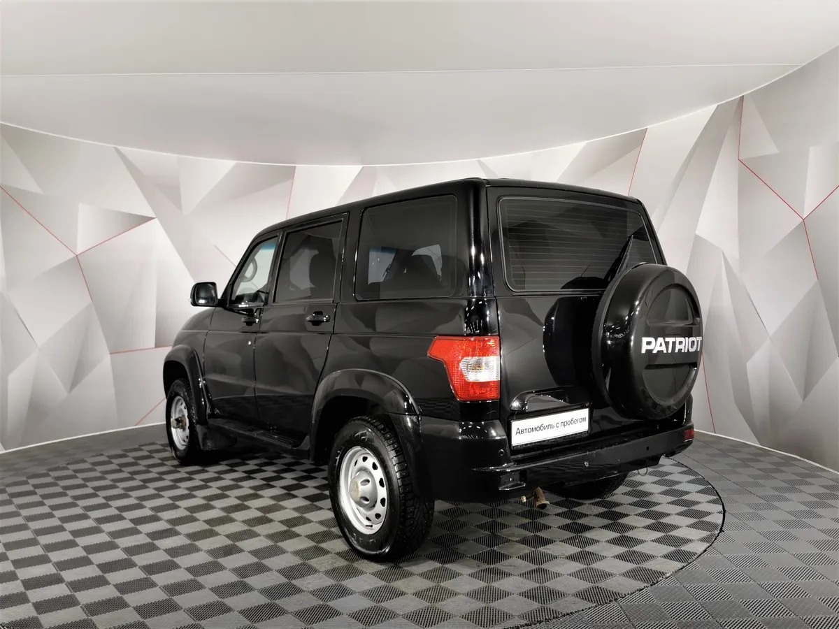 УАЗ Patriot 2.7 MT 4WD (150 л.с.) Классик Черный в АВИЛОН. Слайд №4