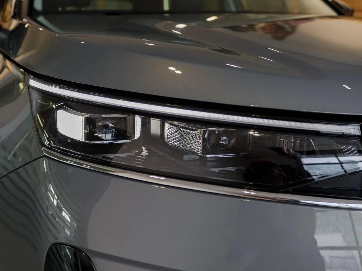 Volkswagen Tavendor 2.0 DSG 4WD (272 л.с.) Р-Лайн Тоуринг Серый в АВИЛОН. Слайд №19