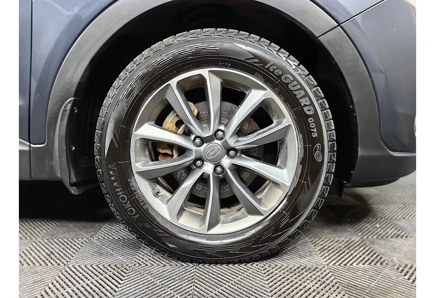 Hyundai Santa Fe 2.2 CRDI AT 4WD (197 л.с.) Family Синий в АВИЛОН. Слайд №9