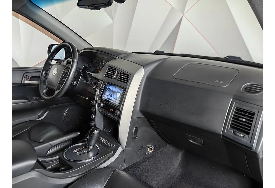 SsangYong Kyron 2.3 E-Tronic 4WD (150 л.с.) Черный в АВИЛОН. Слайд №13