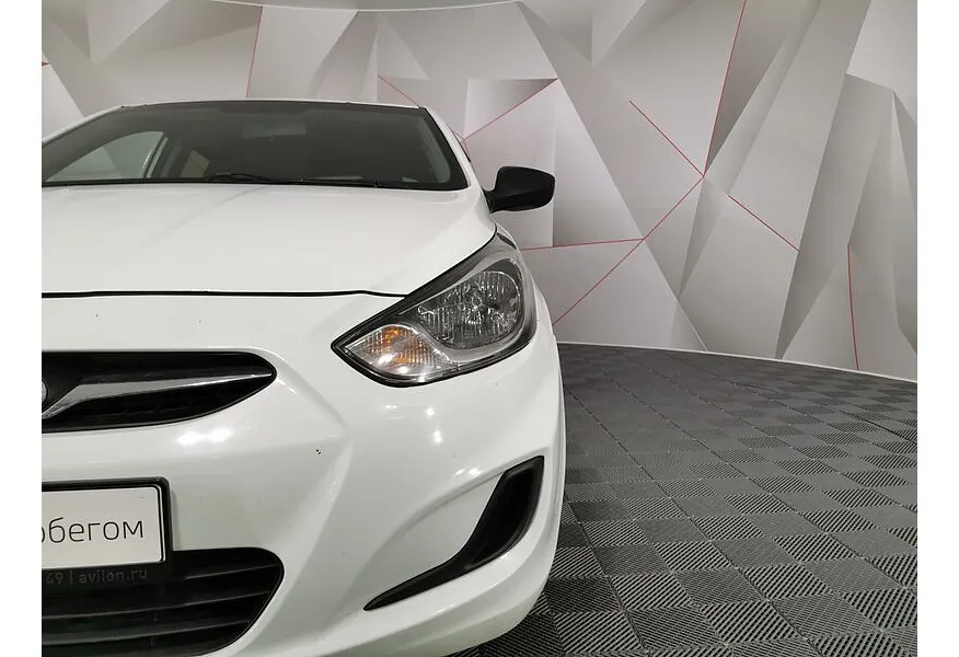 Hyundai Solaris 1.6 AT (123 л.с.) Active Белый в АВИЛОН. Слайд №10 Hyundai Solaris 1.6 AT (123 л.с.) Active Белый в АВИЛОН. Слайд №10