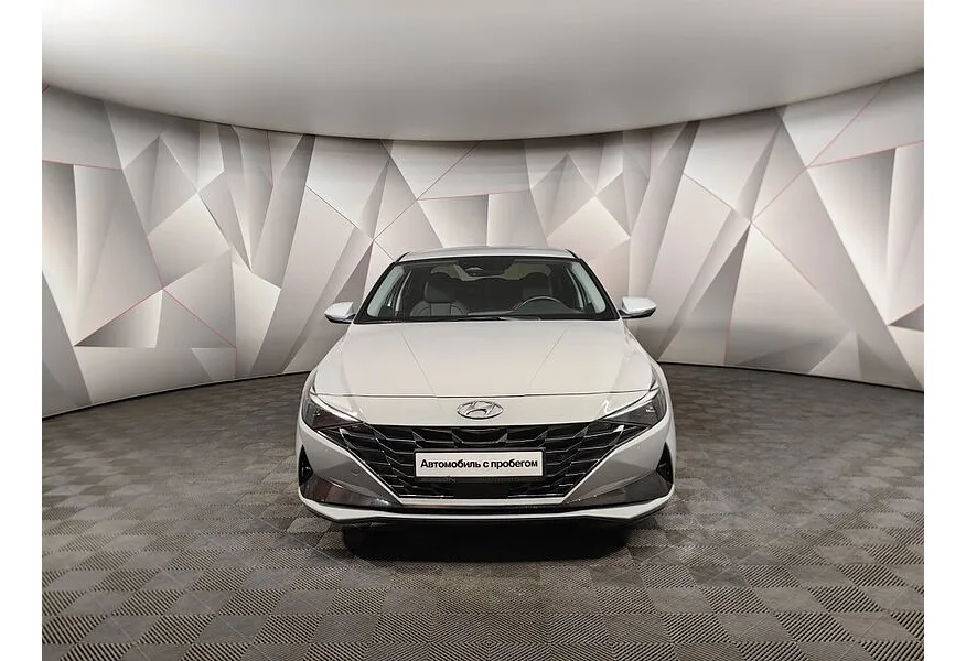 Hyundai Elantra 1.6 AT (128 л.с.) Elegance + Smart Sense Серый в АВИЛОН. Слайд №7