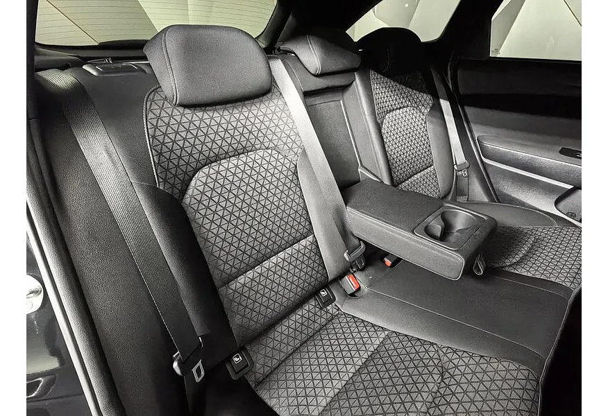 Kia Ceed 1.6 MPI AT (128 л.с.) Comfort Черный в АВИЛОН. Слайд №13