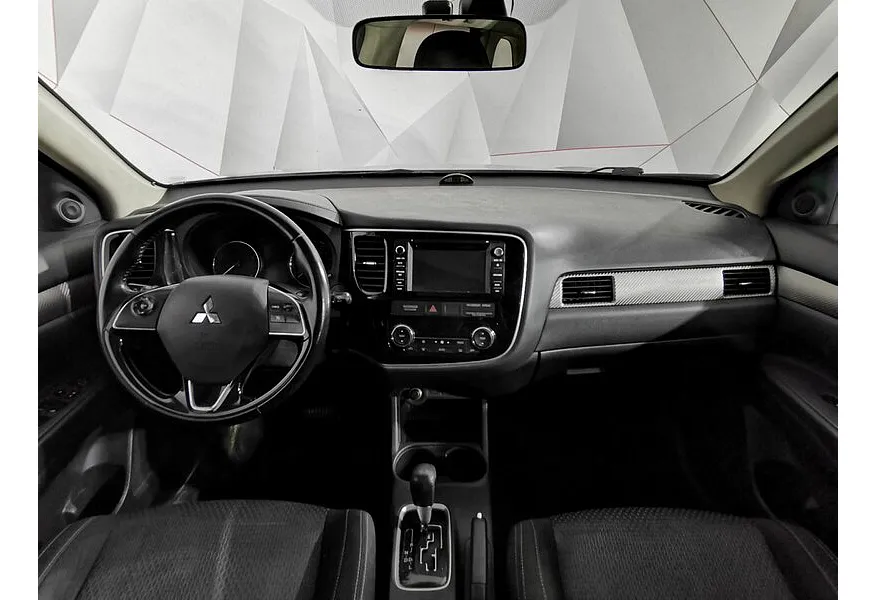 Mitsubishi Outlander 2.0 CVT 4WD (146 л.с.) Серый в АВИЛОН. Слайд №14