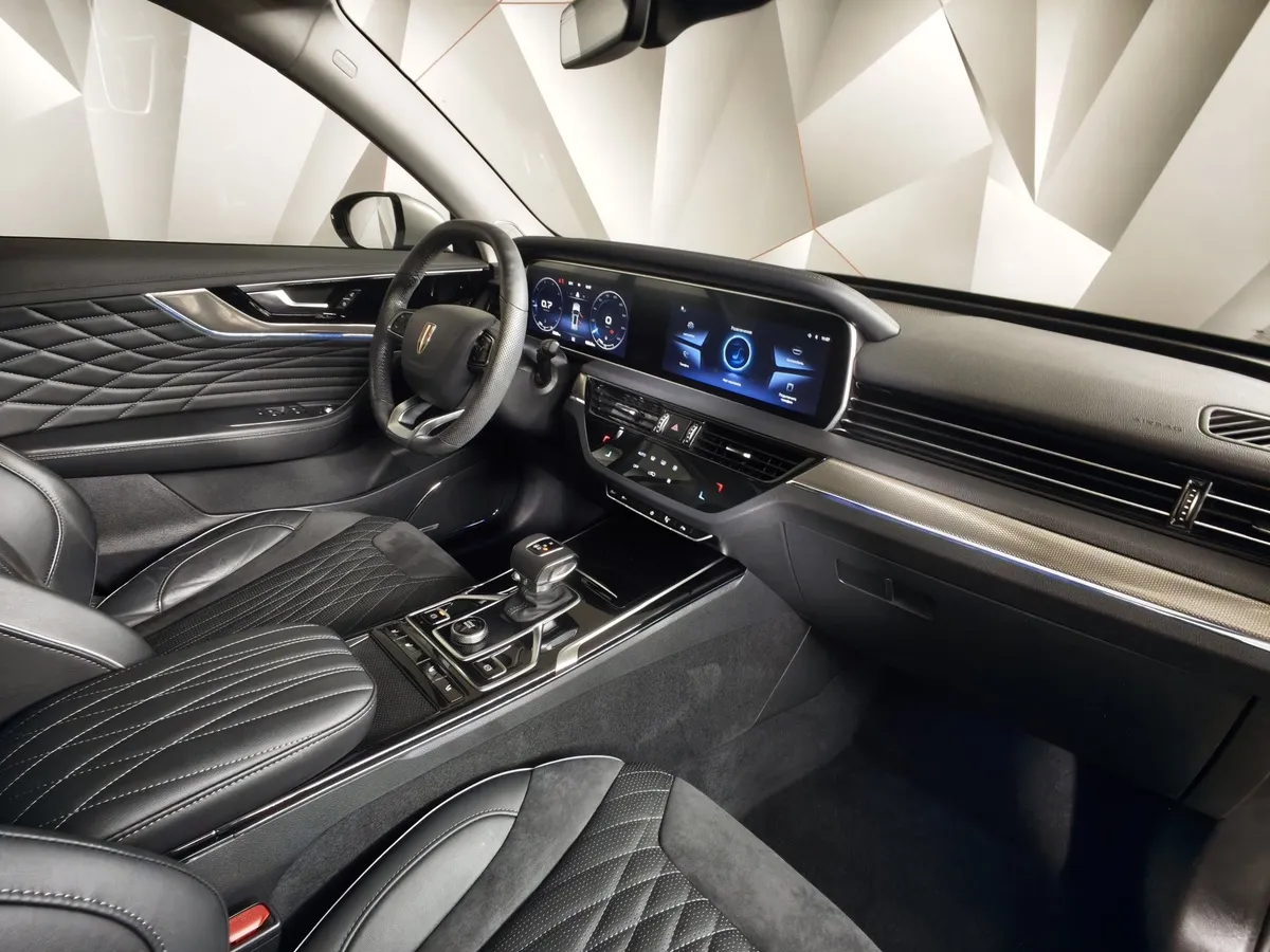 Hongqi HS5 2.0 AT 4WD (218 л.с.) Комфорт 4WD Желтый в АВИЛОН. Слайд №13