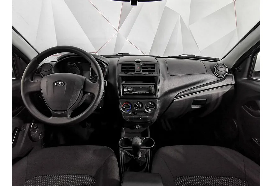 ВАЗ (Lada) Granta 1.6 MT 16кл (106 л.с.) Белый в АВИЛОН. Слайд №13