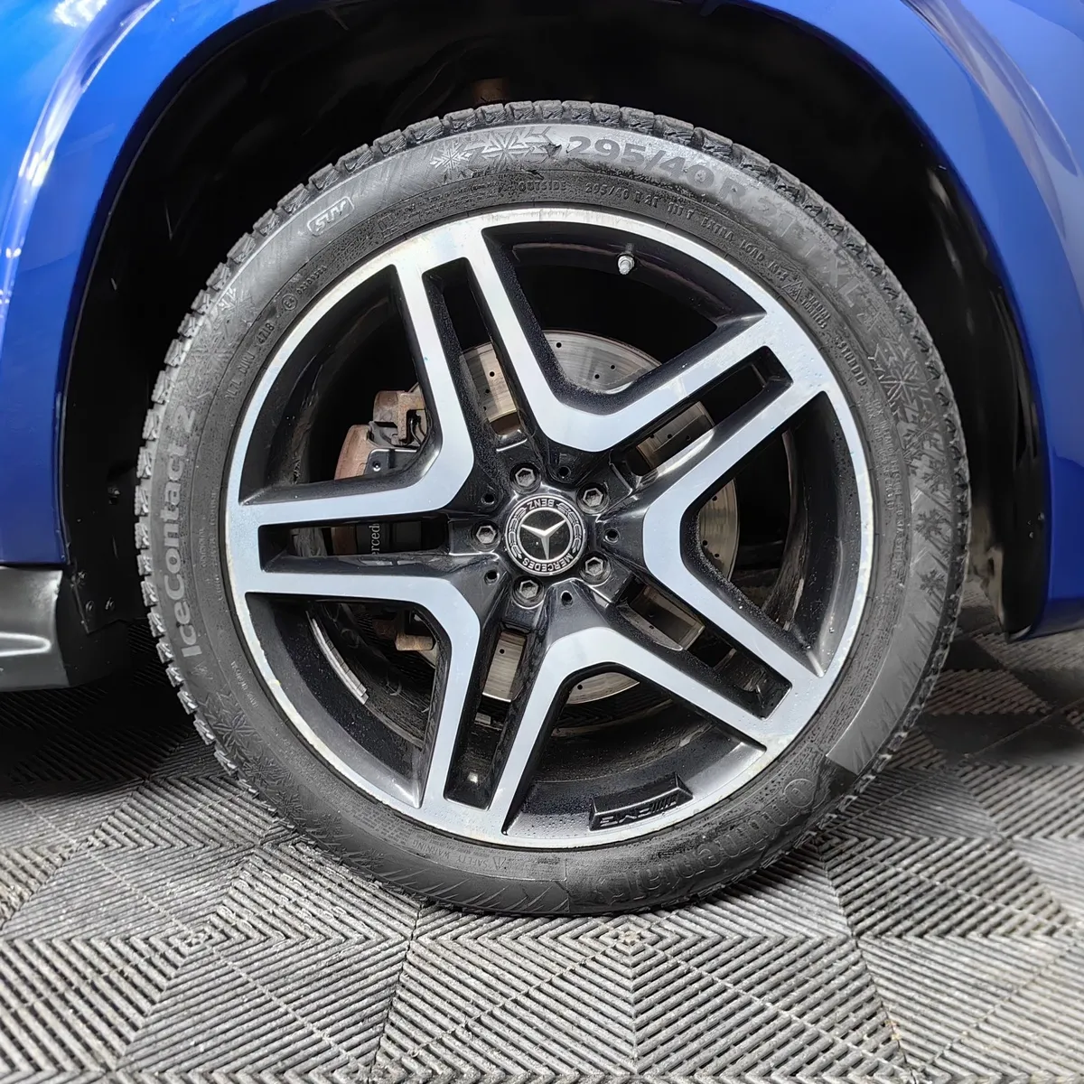 Mercedes-Benz GLS 400 4MATIC 9G-TRONIC (333 л.с.) Особая серия Синий в АВИЛОН. Слайд №9