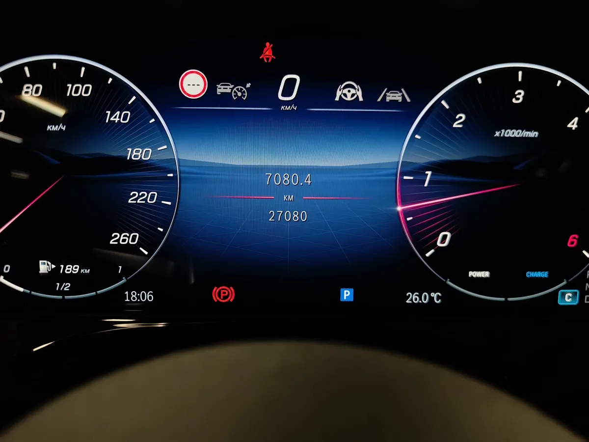 Mercedes-Benz E-Класс E 220 d 4MATIC (197 л.с.) Коричневый в АВИЛОН. Слайд №18