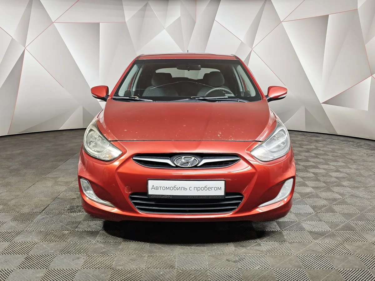 Hyundai Solaris 1.6 AT (123 л.с.) Comfort Красный в АВИЛОН. Слайд №7