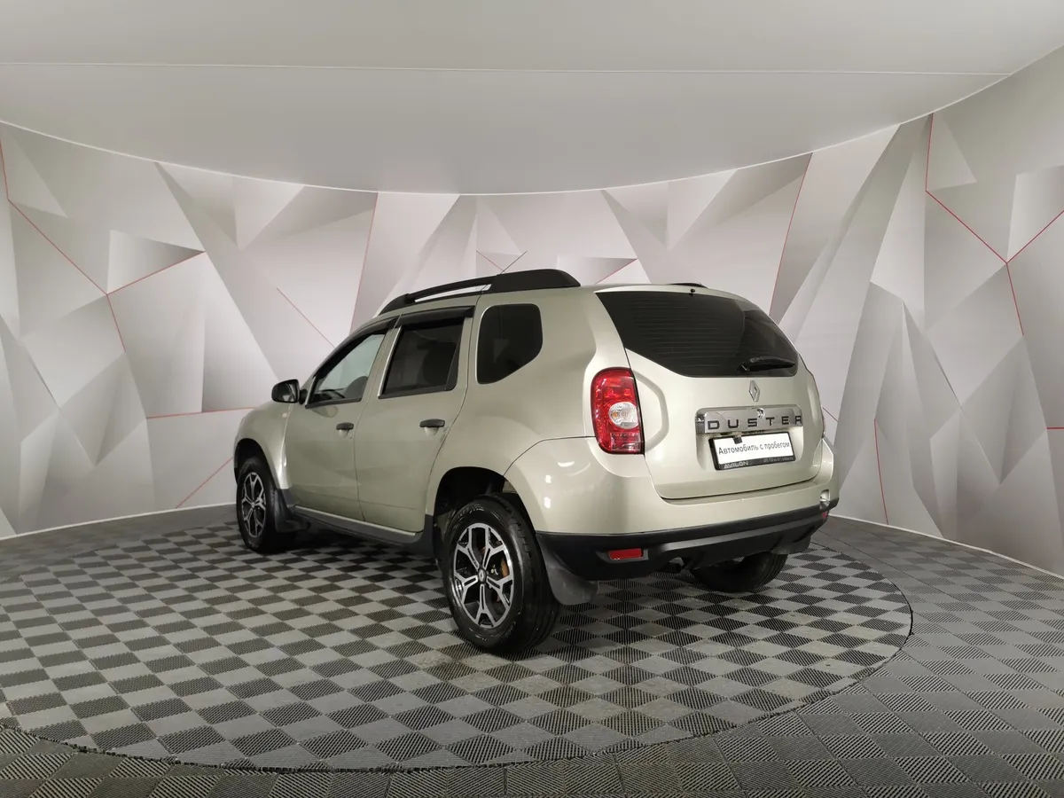 Renault Duster 1.6 MT (114 л.с.) Бежевый в АВИЛОН. Слайд №4