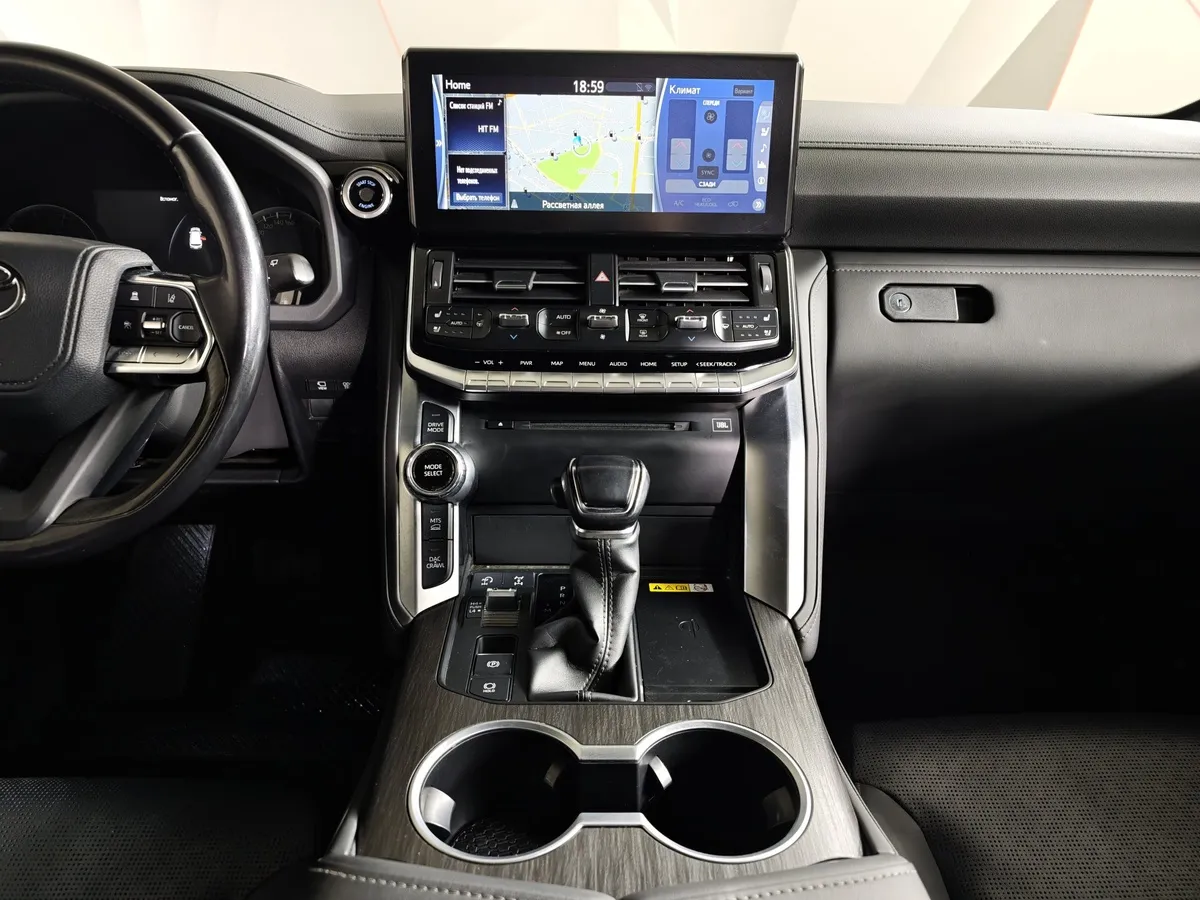 Toyota Land Cruiser 3.4 V6 AT 4WD (299 л.с.) 70th Anniversary Черный в АВИЛОН. Слайд №15