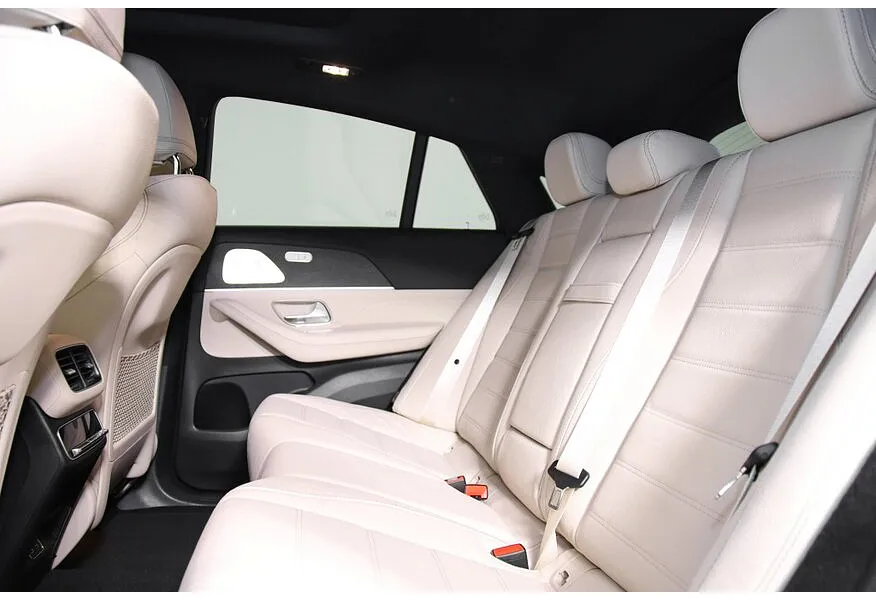 Mercedes-Benz GLE Купе 450 d 4MATIC 9G-TRONIC (367 л.с.) Черный в АВИЛОН. Слайд №13