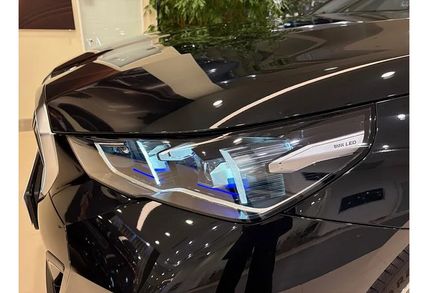 BMW 5 серия 520d xDrive AT (197 л.с.) Черный в АВИЛОН. Слайд №6