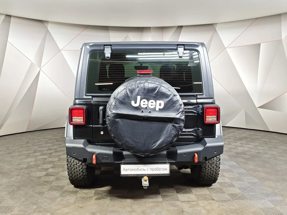 Jeep Wrangler 2.0 AT AWD (272 л.с.) Sport Черный в АВИЛОН. Слайд №8