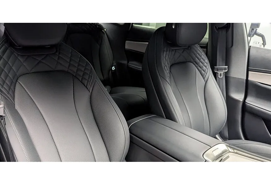 EXEED Exlantix ES 1.5 DHT 4WD (469 л.с.) GG Зеленый в АВИЛОН. Слайд №4