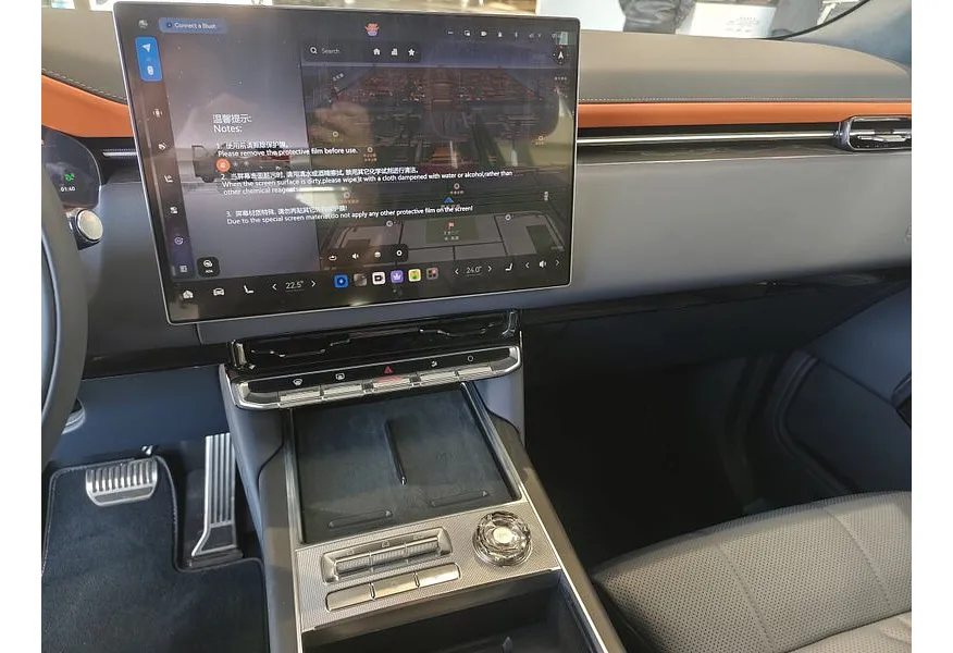 Zeekr 9X 2.0h AT 4WD (1177 л.с.) Black Черный в АВИЛОН. Слайд №8