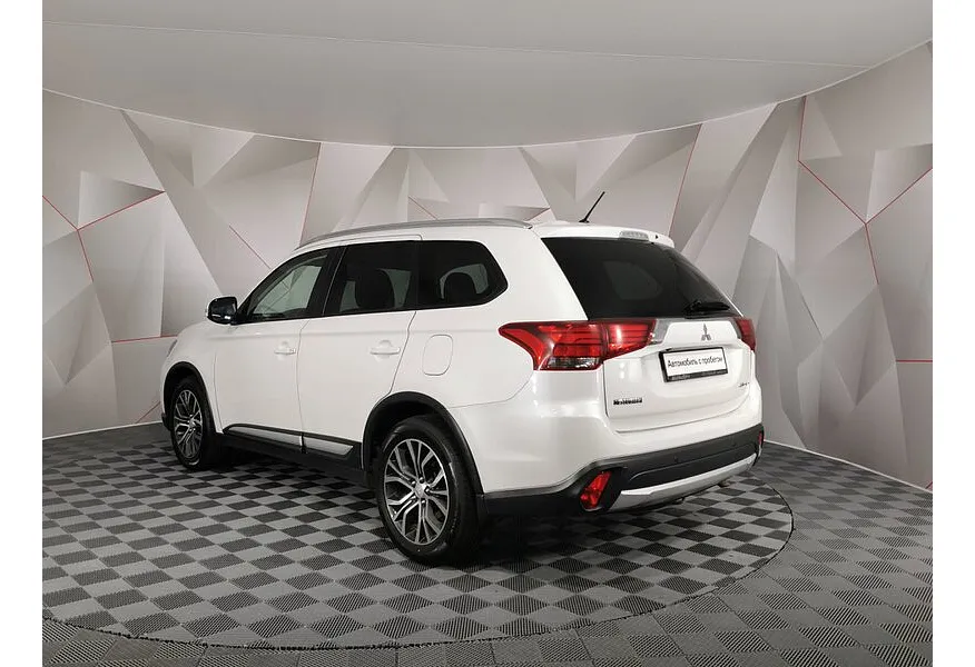 LIVE. Слайд №7