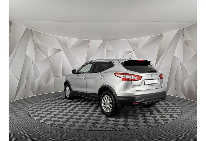 Nissan Qashqai 2.0 CVT (144 л.с.) Серебристый в АВИЛОН. Слайд №4